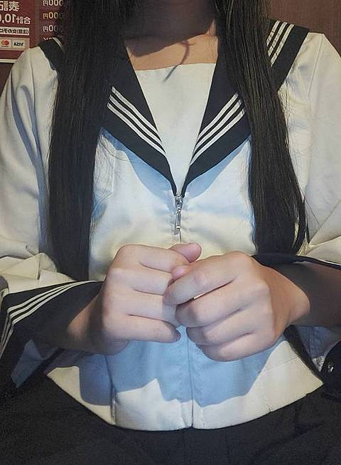 アンナ